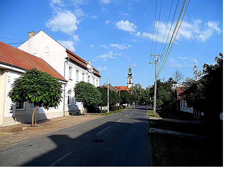 Báčský Petrovec